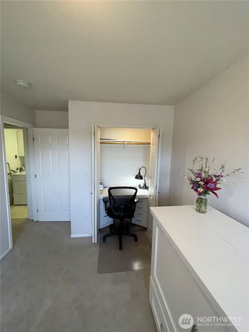 545 W Kellogg Road, Bellingham, WA 98226
