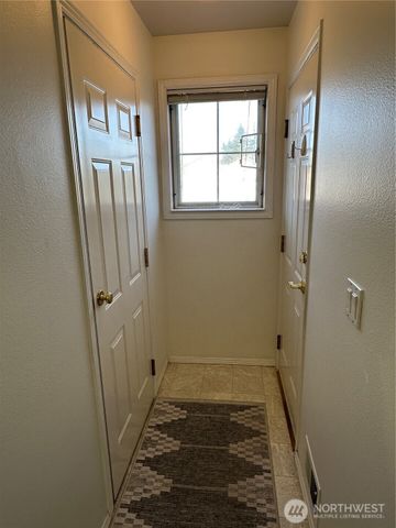 545 W Kellogg Road, Bellingham, WA 98226