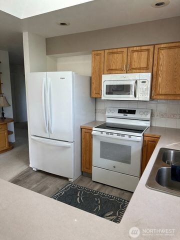 545 W Kellogg Road, Bellingham, WA 98226