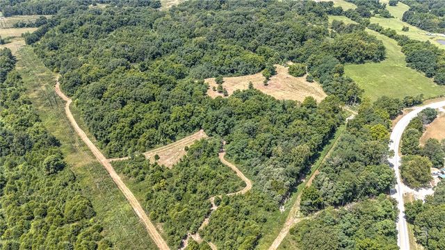 19807 Highway 127, Garfield, AR 72732