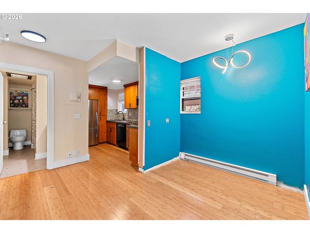 1829 Nw LOVEJOY St 106, Portland, OR 97209