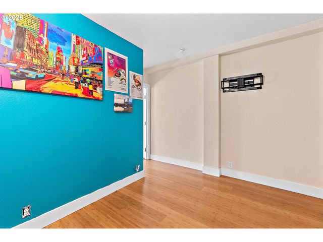 1829 Nw LOVEJOY St 106, Portland, OR 97209