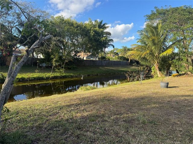 12449 Guilford Way, Wellington, FL 33414