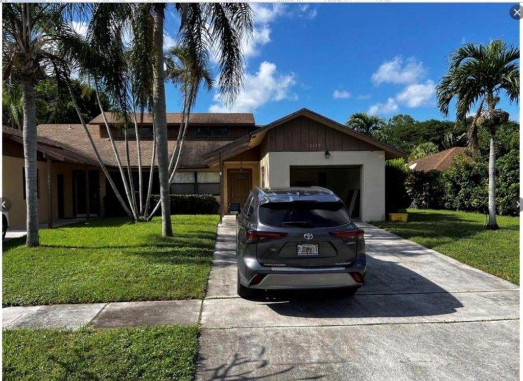 12449 Guilford Way, Wellington, FL 33414