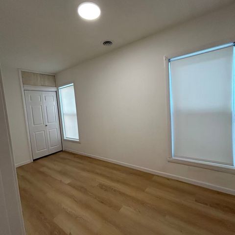 3429 S Wallace Street 2, Chicago, IL 60616