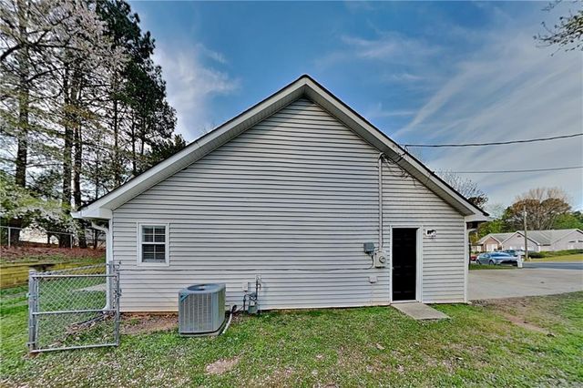 770 Cleermont Court, Lawrenceville, GA 30043