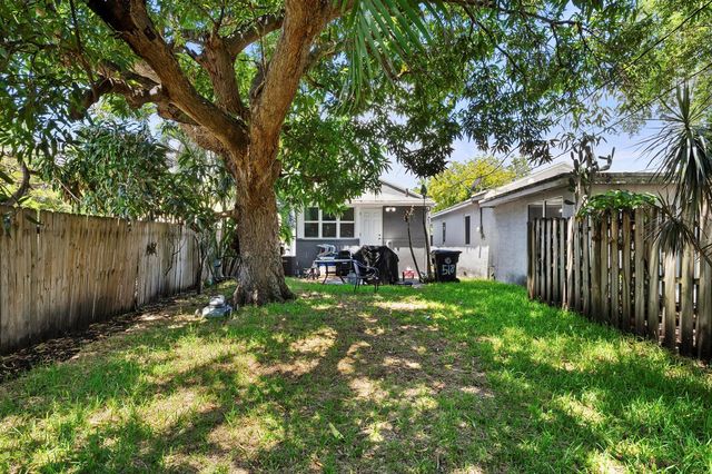 518 N C Street, Lake Worth Beach, FL 33460