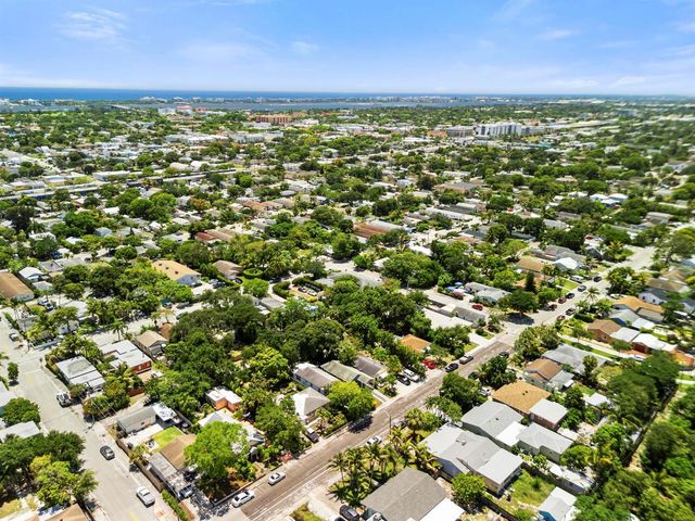 518 N C Street, Lake Worth Beach, FL 33460
