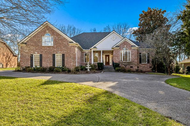 9067 Fallswood Ln, Brentwood, TN 37027