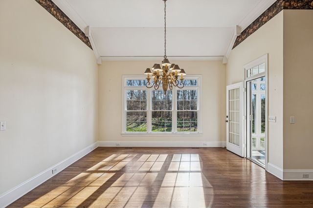 9067 Fallswood Ln, Brentwood, TN 37027