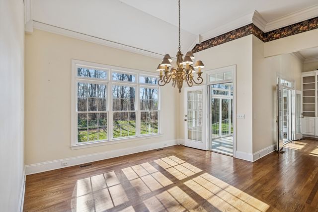 9067 Fallswood Ln, Brentwood, TN 37027