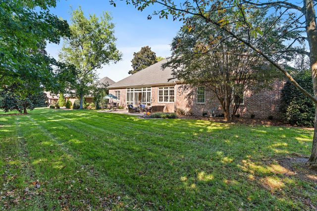 9067 Fallswood Ln, Brentwood, TN 37027