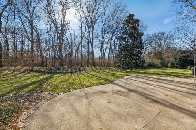9067 Fallswood Ln, Brentwood, TN 37027