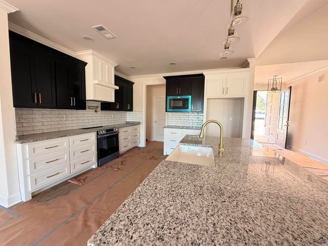 450 Jones Road, Byron, GA 31008