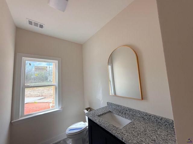 450 Jones Road, Byron, GA 31008