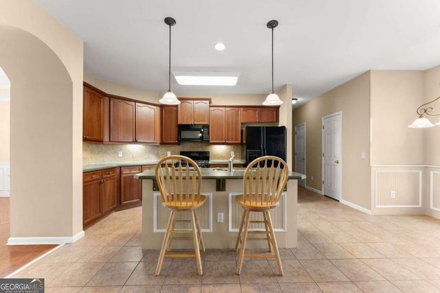 1000 Island Bluff Lane, Buford, GA 30518