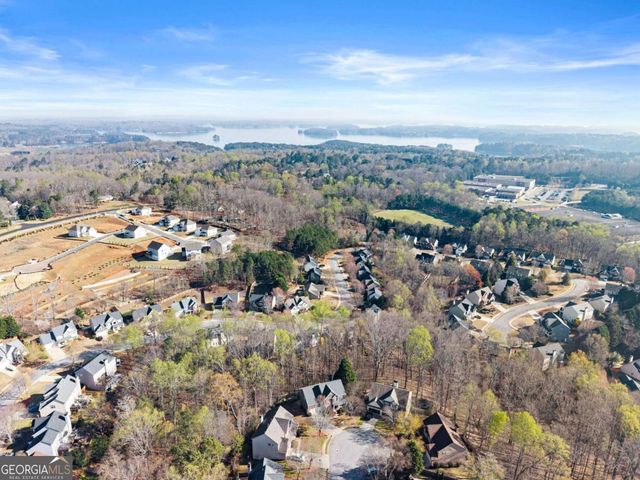 1000 Island Bluff Lane, Buford, GA 30518