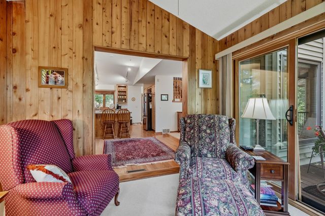 3683 Widgeon Way, Eagan, MN 55123
