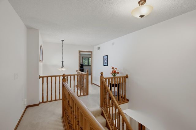 3683 Widgeon Way, Eagan, MN 55123