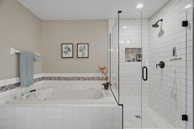 3683 Widgeon Way, Eagan, MN 55123