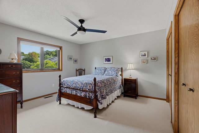 3683 Widgeon Way, Eagan, MN 55123