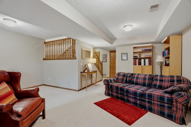 3683 Widgeon Way, Eagan, MN 55123
