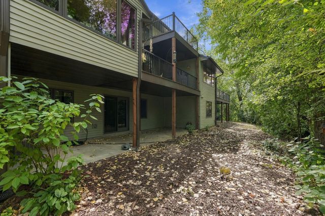 3683 Widgeon Way, Eagan, MN 55123