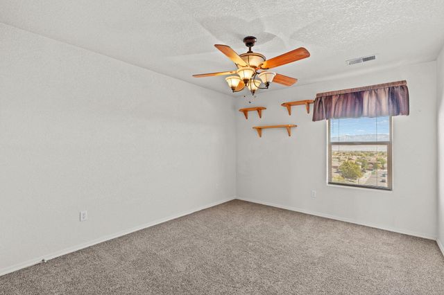 10456 BORREGO CREEK Drive NW, Albuquerque, NM 87114