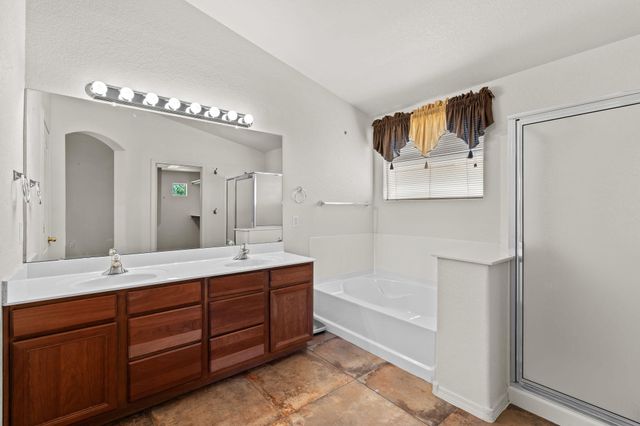 10456 BORREGO CREEK Drive NW, Albuquerque, NM 87114