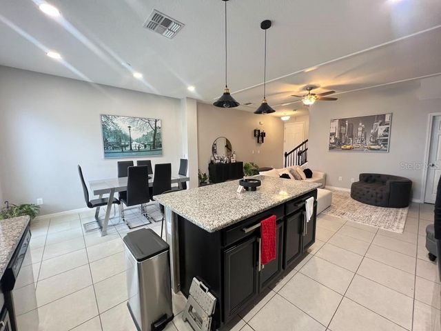 2384 SEDGE GRASS WAY, Orlando, FL 32824