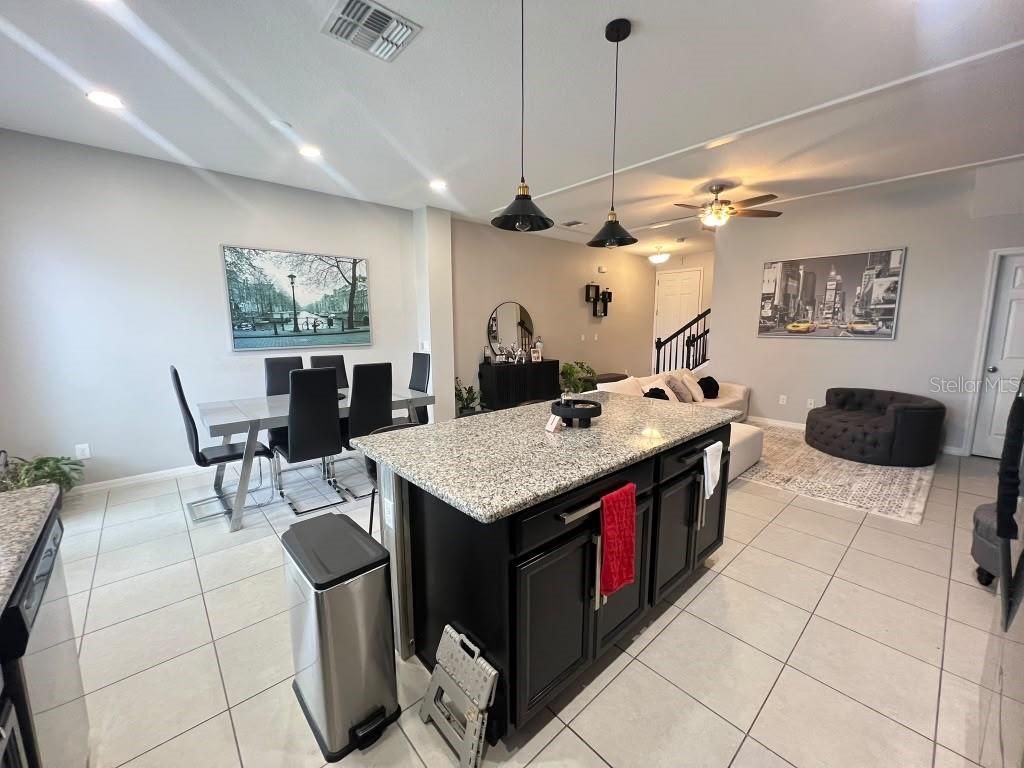 Image 2 of property listing at 2384 SEDGE GRASS WAY, Orlando, FL 32824