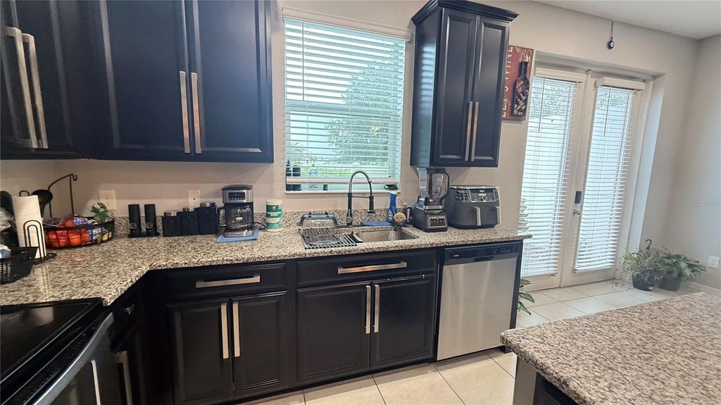 Image 14 of property listing at 2384 SEDGE GRASS WAY, Orlando, FL 32824