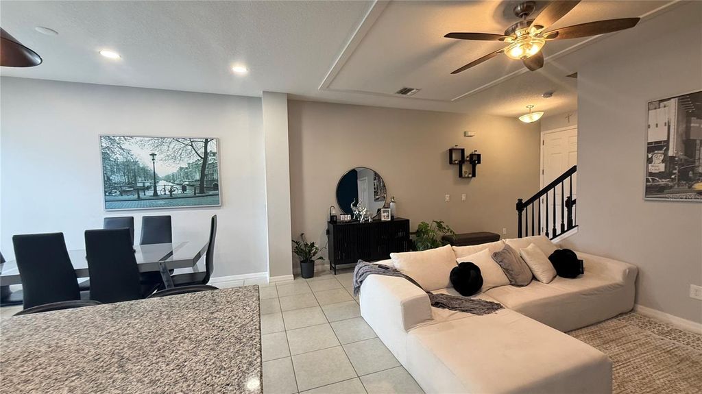 Image 3 of property listing at 2384 SEDGE GRASS WAY, Orlando, FL 32824
