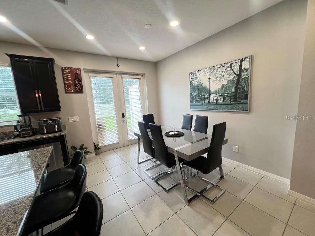Image 21 of property listing at 2384 SEDGE GRASS WAY, Orlando, FL 32824