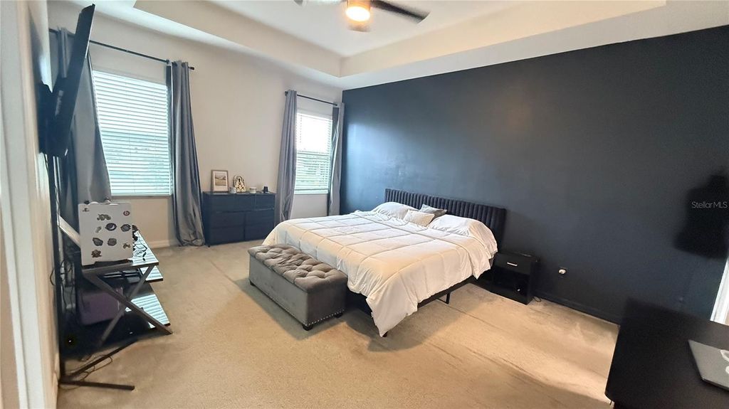 Image 30 of property listing at 2384 SEDGE GRASS WAY, Orlando, FL 32824