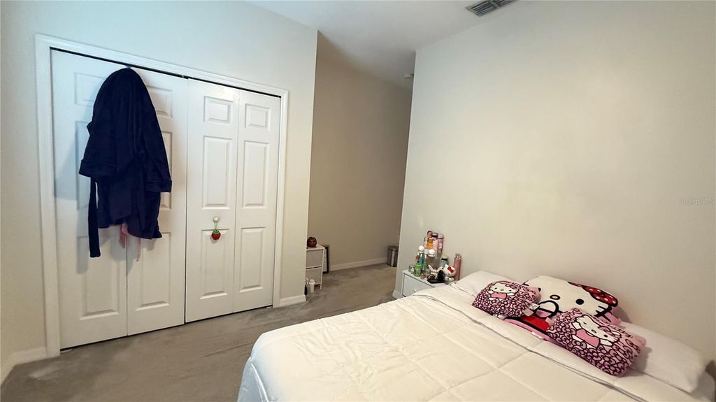Image 37 of property listing at 2384 SEDGE GRASS WAY, Orlando, FL 32824