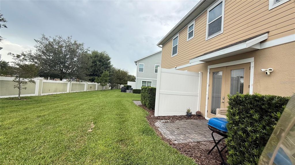 Image 46 of property listing at 2384 SEDGE GRASS WAY, Orlando, FL 32824