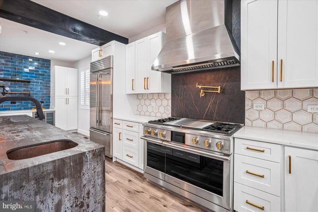 9785 LEIGHLAND CT, Waldorf, MD 20603