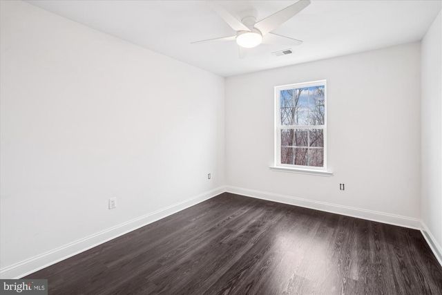 9785 LEIGHLAND CT, Waldorf, MD 20603