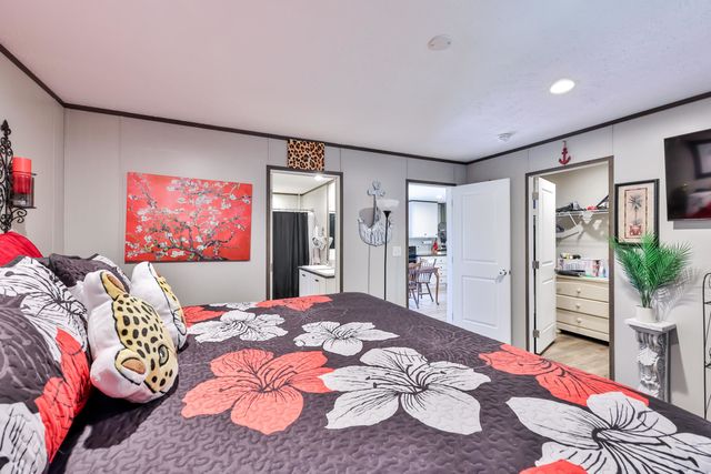 501 N Green Sea Rd., Loris, SC 29569
