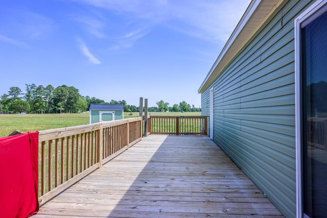 501 N Green Sea Rd., Loris, SC 29569