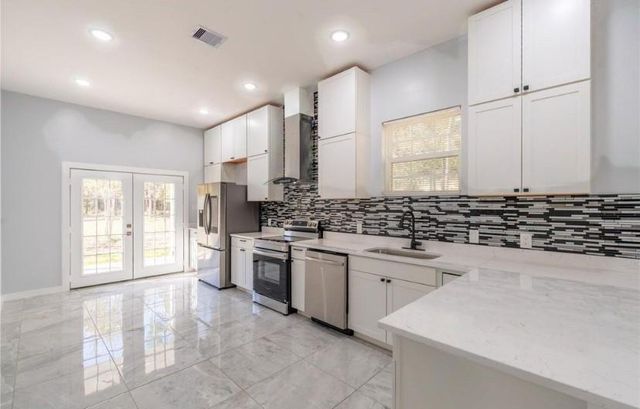 164 County Road 3370, Cleveland, TX 77327