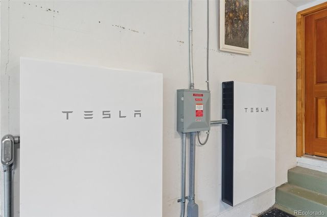 7302 Island Circle, Boulder, CO 80301