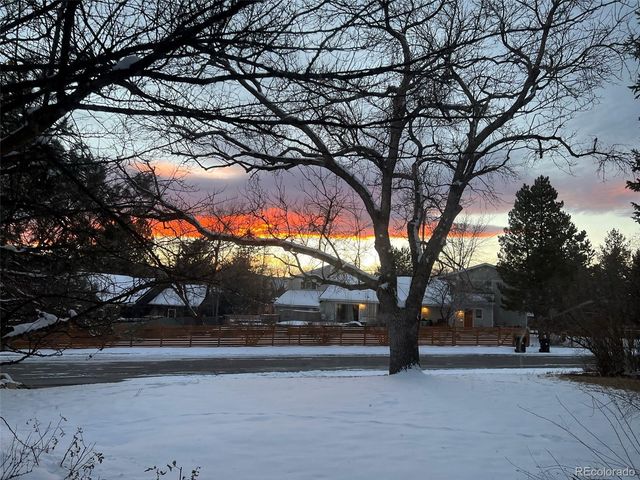 7302 Island Circle, Boulder, CO 80301