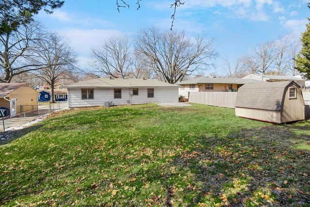 5545 N Woodland Avenue, Kansas City, MO 64118