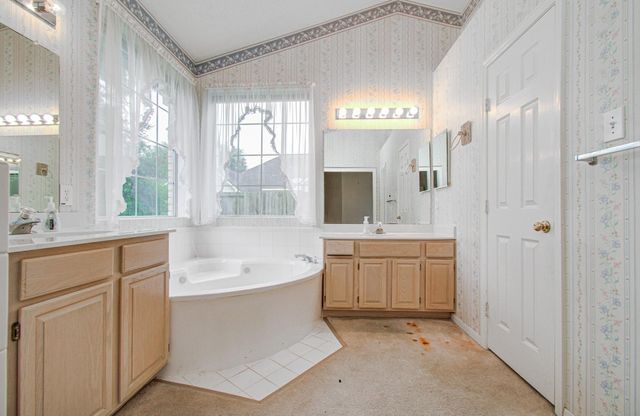 7107 Trimstone Drive, Pasadena, TX 77505