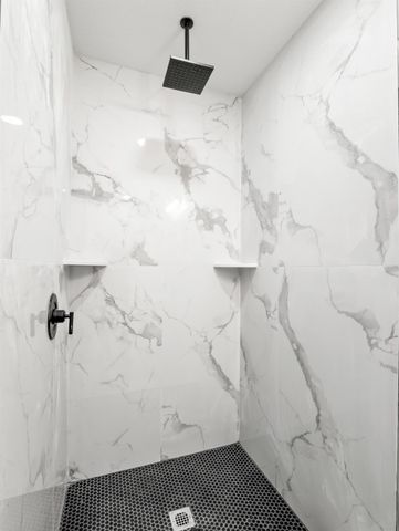 568 E San Ramon Avenue, Fresno, CA 93710