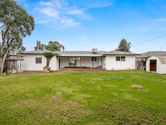 568 E San Ramon Avenue, Fresno, CA 93710