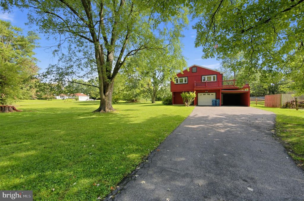 301 S CONCORD RD, West Chester, PA 19382 — photo 2
