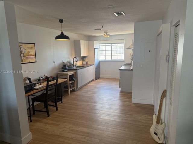 12015 SW 14 Street 301C, Miami, FL 33184